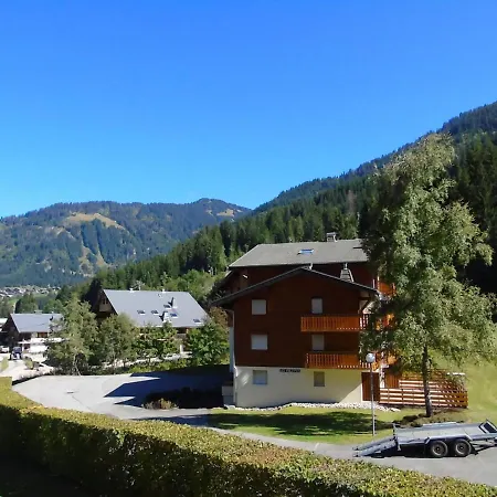 Spacieux Pour 6 Personnes Avec Parking Inclus Châtel